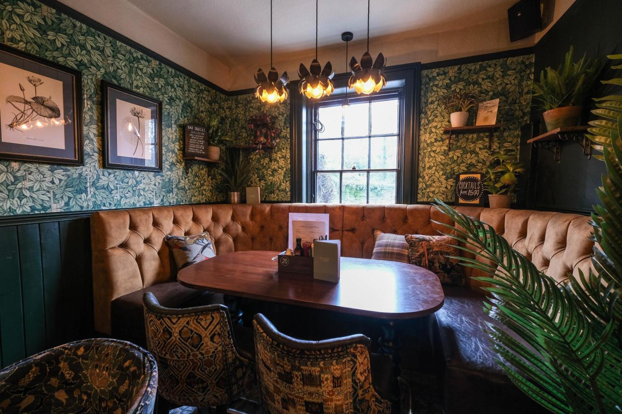Rockingham Arms By Greene King Inns Wentworth  المظهر الخارجي الصورة