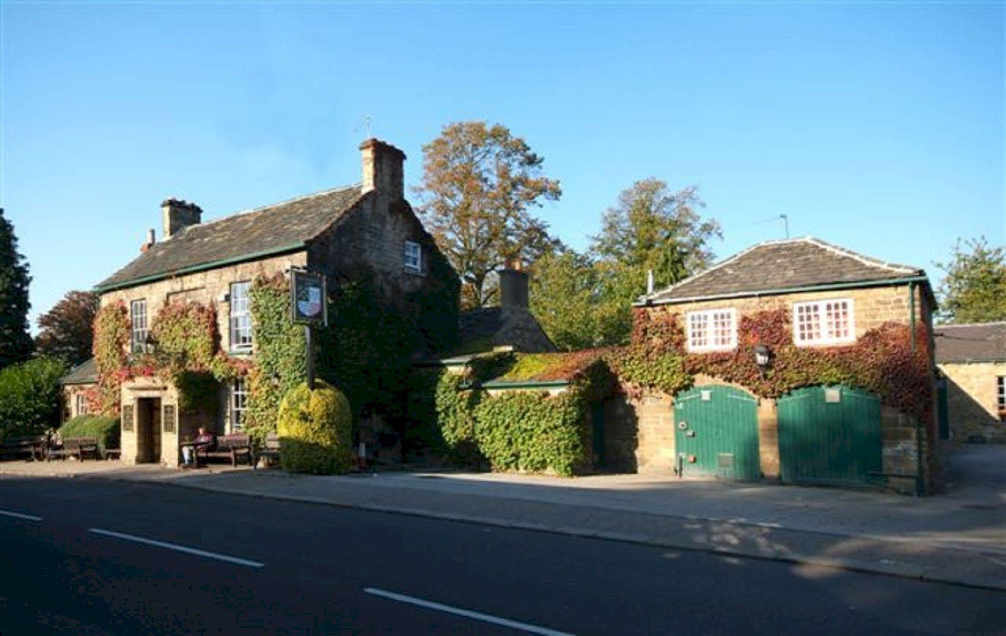 Rockingham Arms By Greene King Inns Wentworth  المظهر الخارجي الصورة